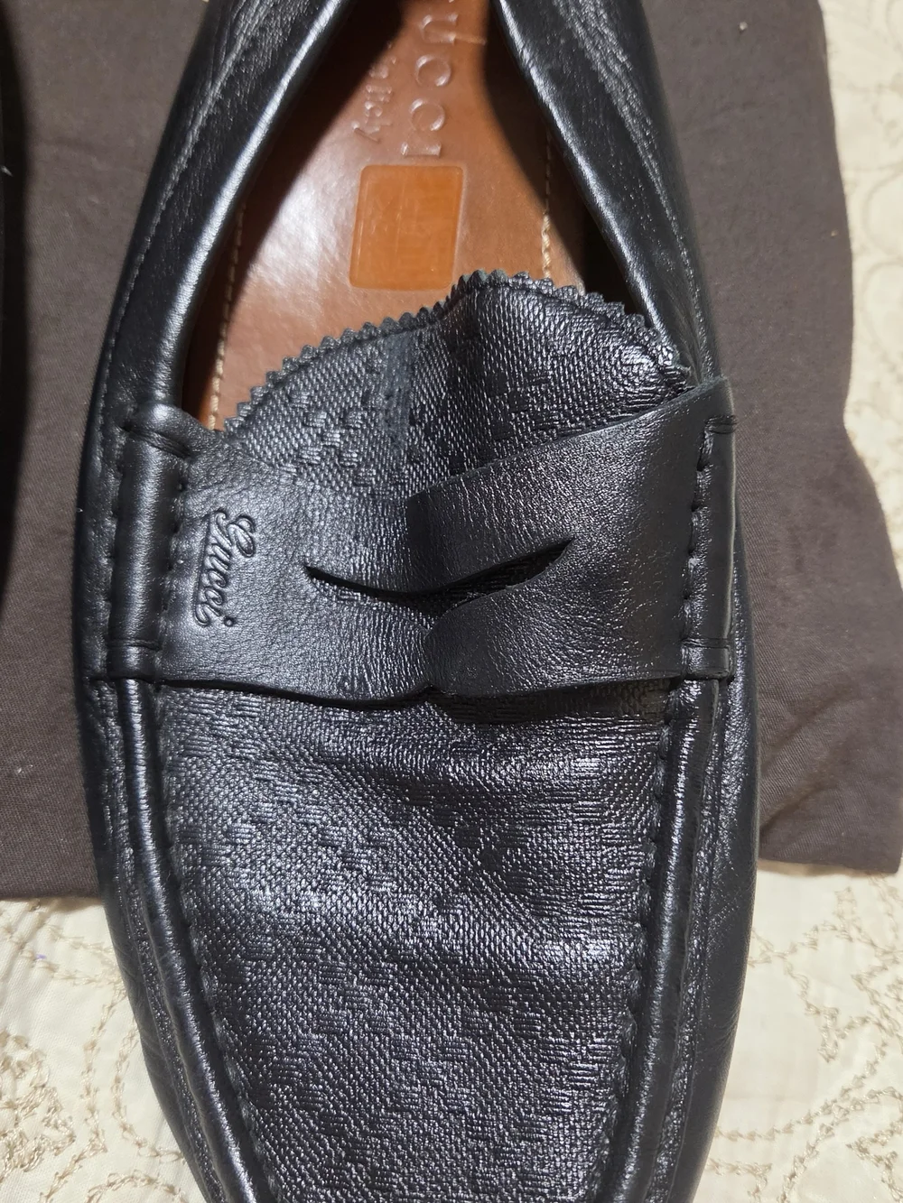 Authentic Gucci Men’s Black GG Leather Loafers Size 7.5 G Made in Italy
